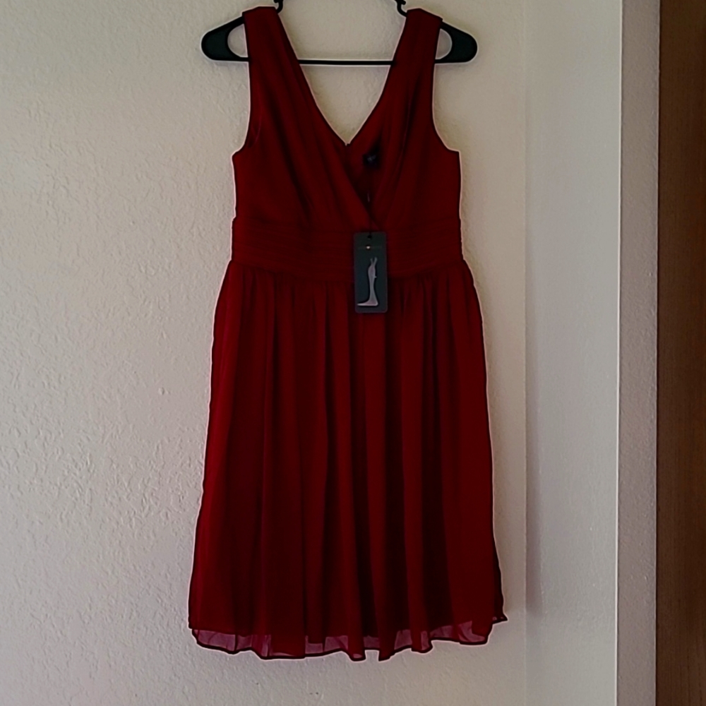 RED COCKTAIL DRESS
